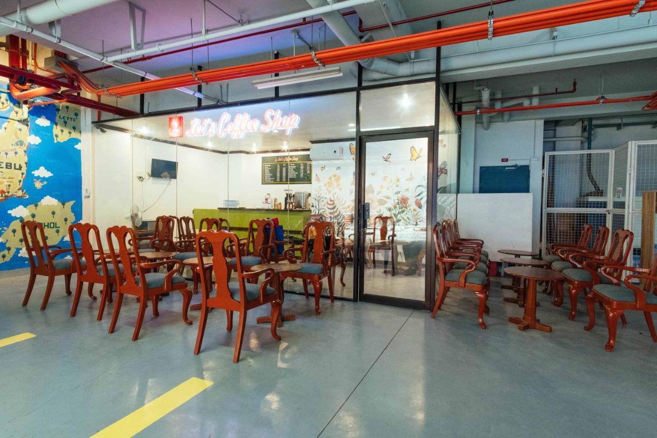 Reddoorz Plus @ It Park سيبو المظهر الخارجي الصورة